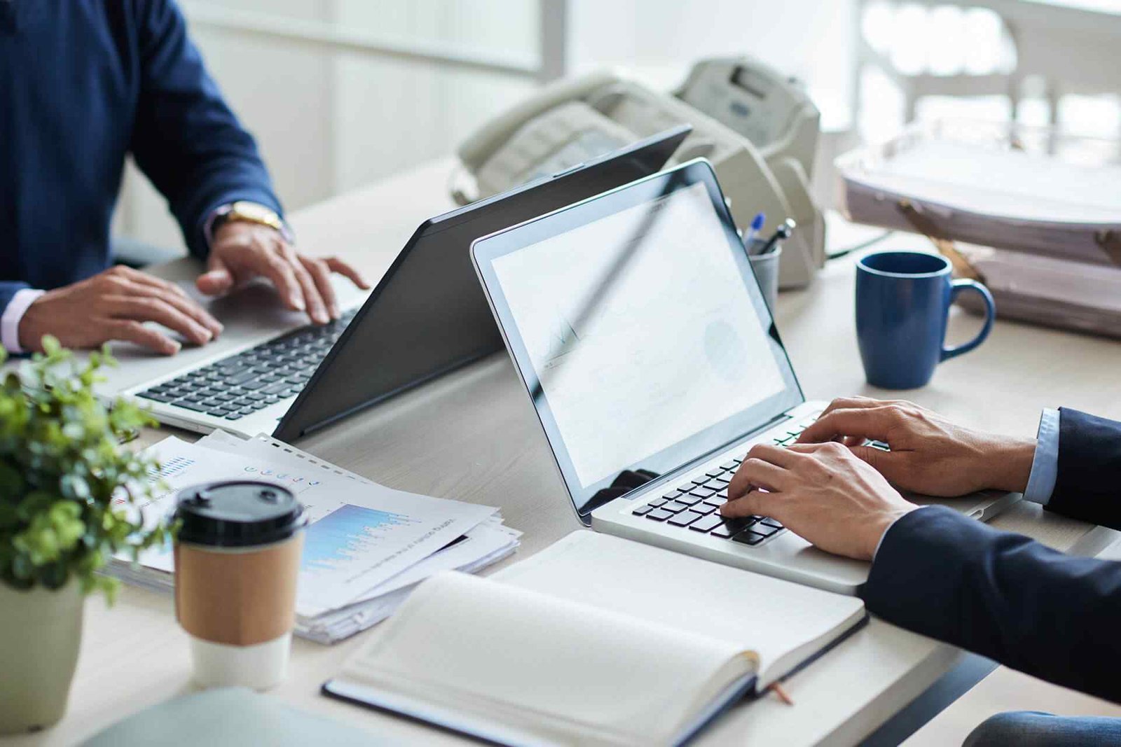 https://caslatam.pe/wp-content/uploads/2018/09/portfolio_01.jpg